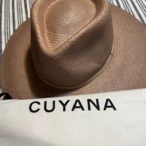 Never Worn Cuyana Beige Wide Brim Ecuador Hat with Dustbag Size 58